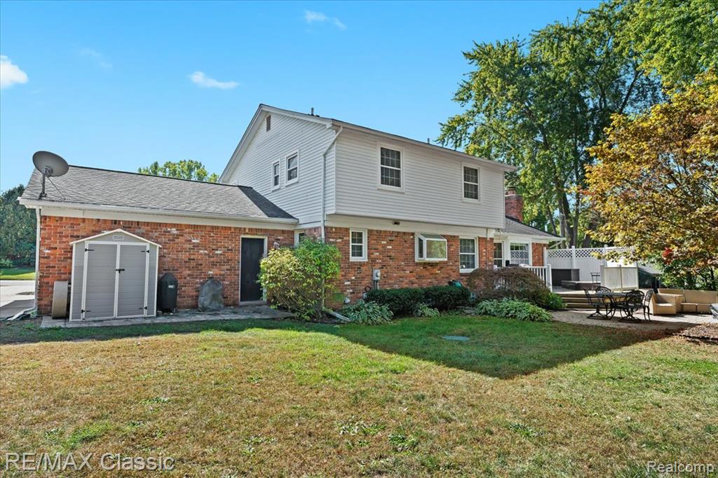 4815 Ravinewood Drive Commerce Township, MI 48382 - Photo 5 of 52