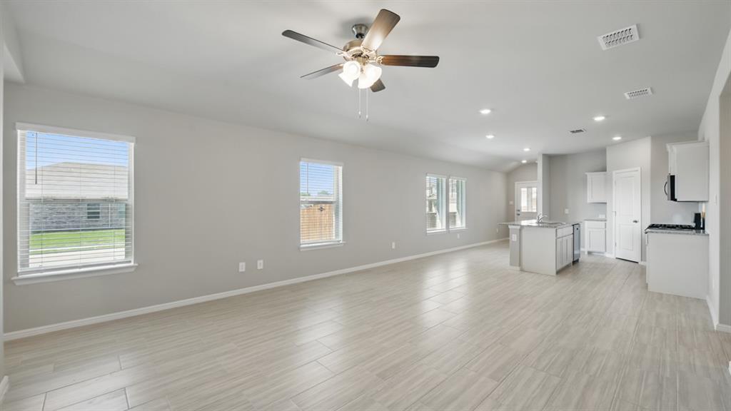 188 Mojave Road Boyd, TX 76023 - Photo 12 of 40