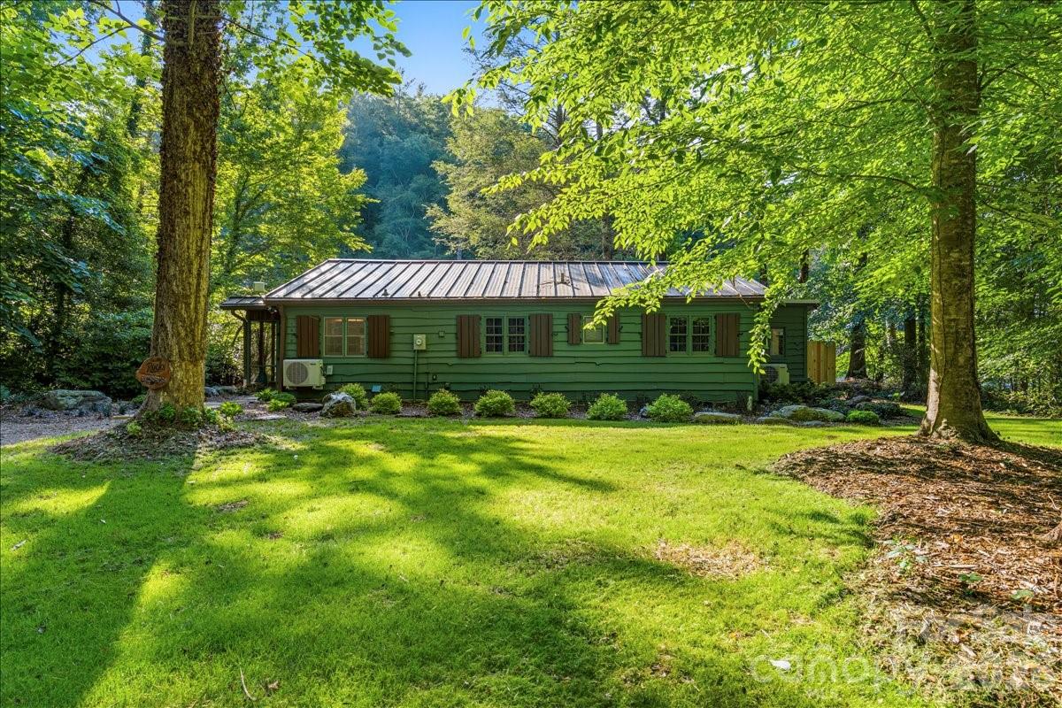 1878 Linville River Road Nebo, NC 28761 - Photo 3 of 37