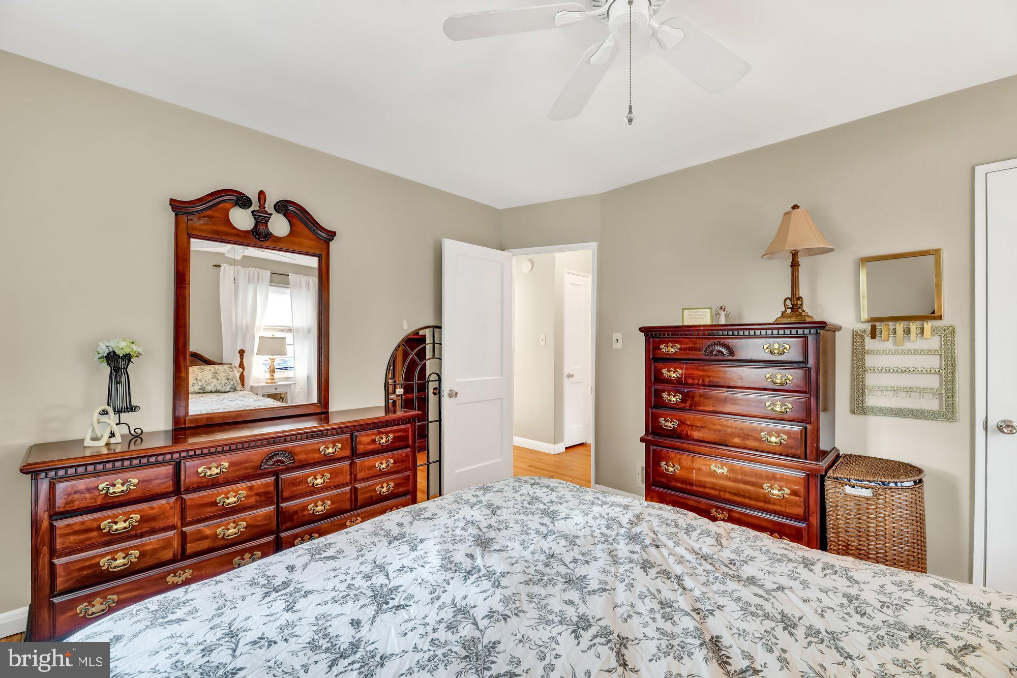1022 St Albans Road Baltimore, MD 21239 - Photo 13 of 27 Primary bedroom on main level
