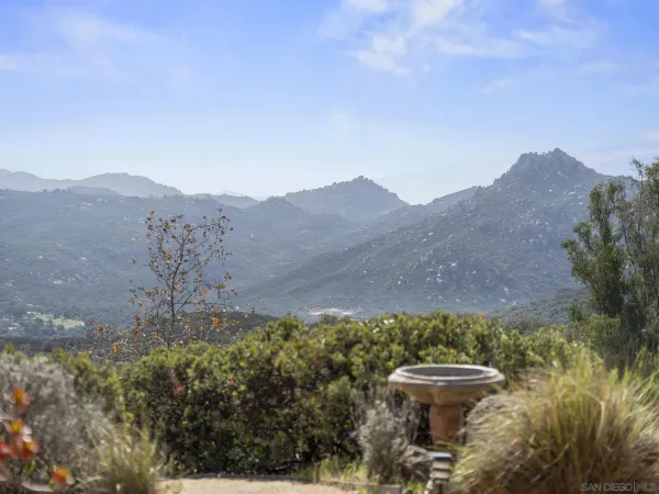 $1,350,000 | 17922 Sierra Cielo Lane, Jamul, CA 91935