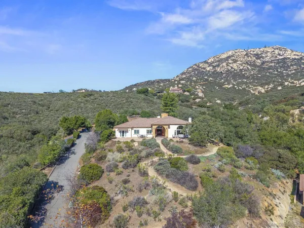 $1,350,000 | 17922 Sierra Cielo Lane, Jamul, CA 91935