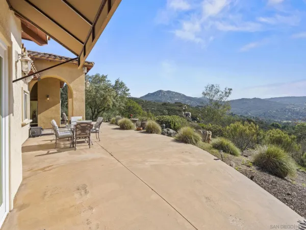 $1,350,000 | 17922 Sierra Cielo Lane, Jamul, CA 91935