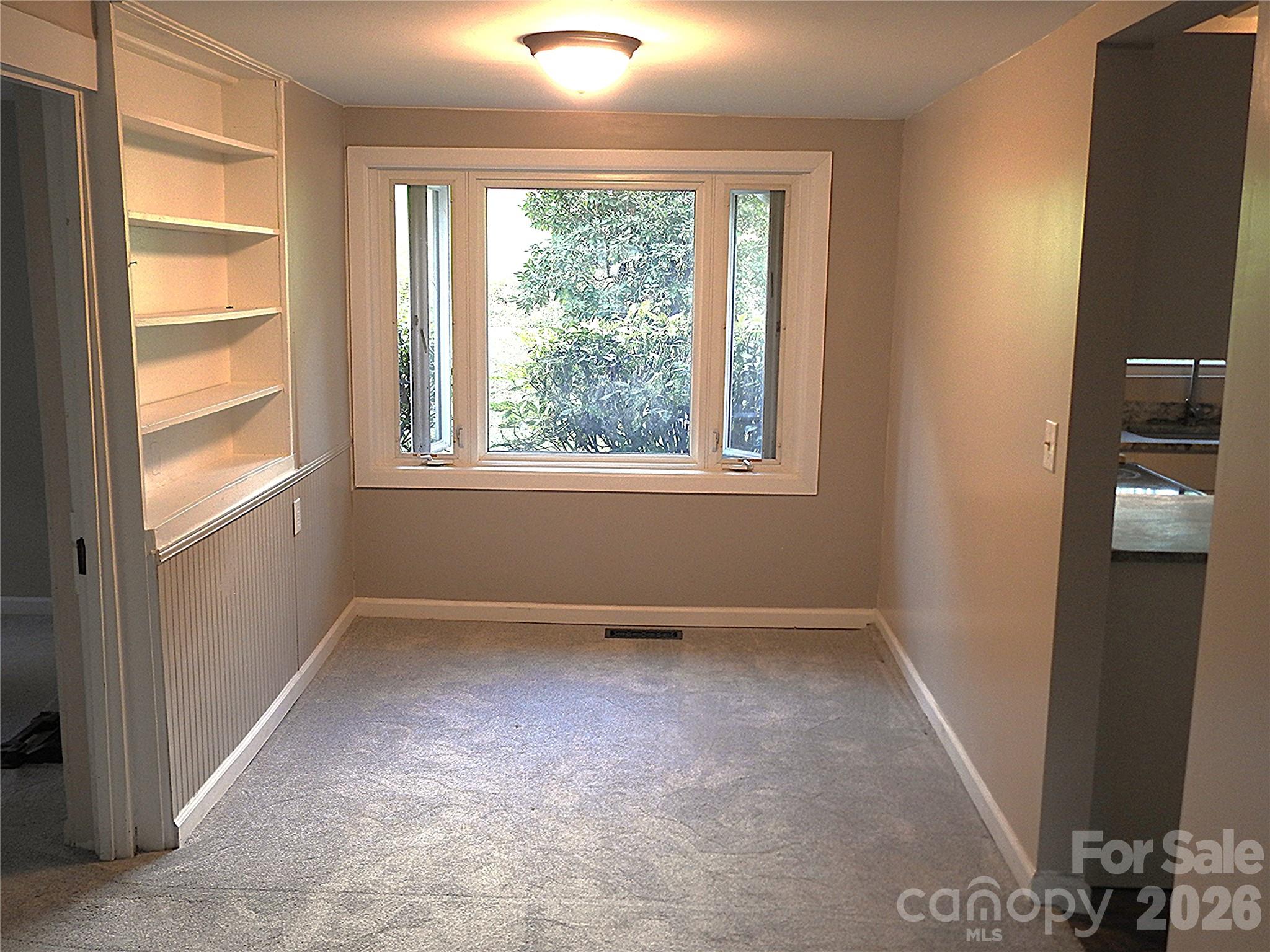 201 Merriman Road Hendersonville, NC 28791 - Photo 13 of 18