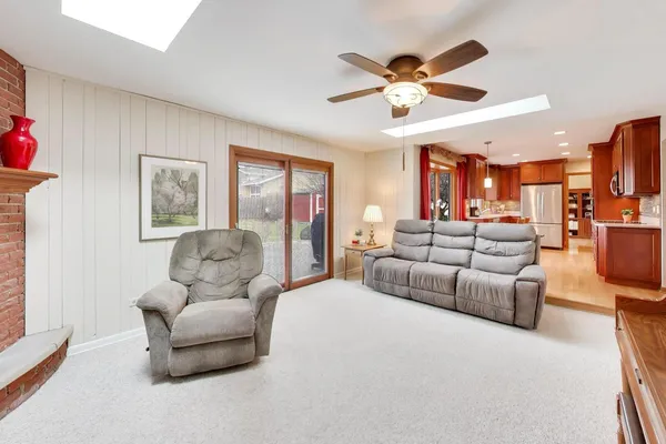 $749,900 | 1606 North Pine Avenue, Arlington Heights, IL 60004