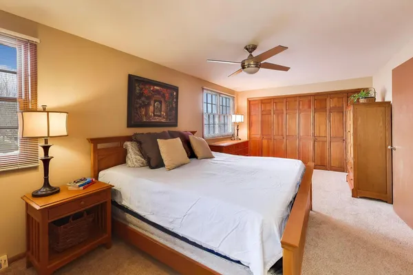 $749,900 | 1606 North Pine Avenue, Arlington Heights, IL 60004