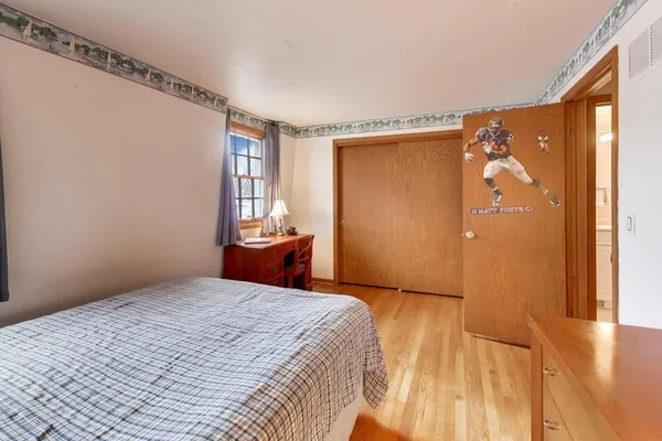 $749,900 | 1606 North Pine Avenue, Arlington Heights, IL 60004