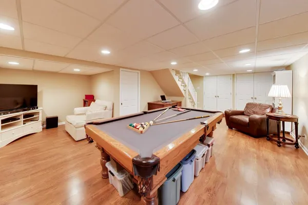 $749,900 | 1606 North Pine Avenue, Arlington Heights, IL 60004