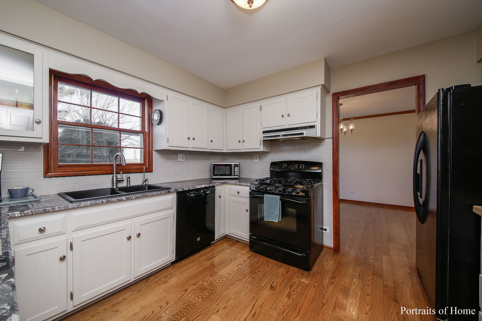 29W332 Wagner Road Naperville, IL 60564 - Photo 8 of 24