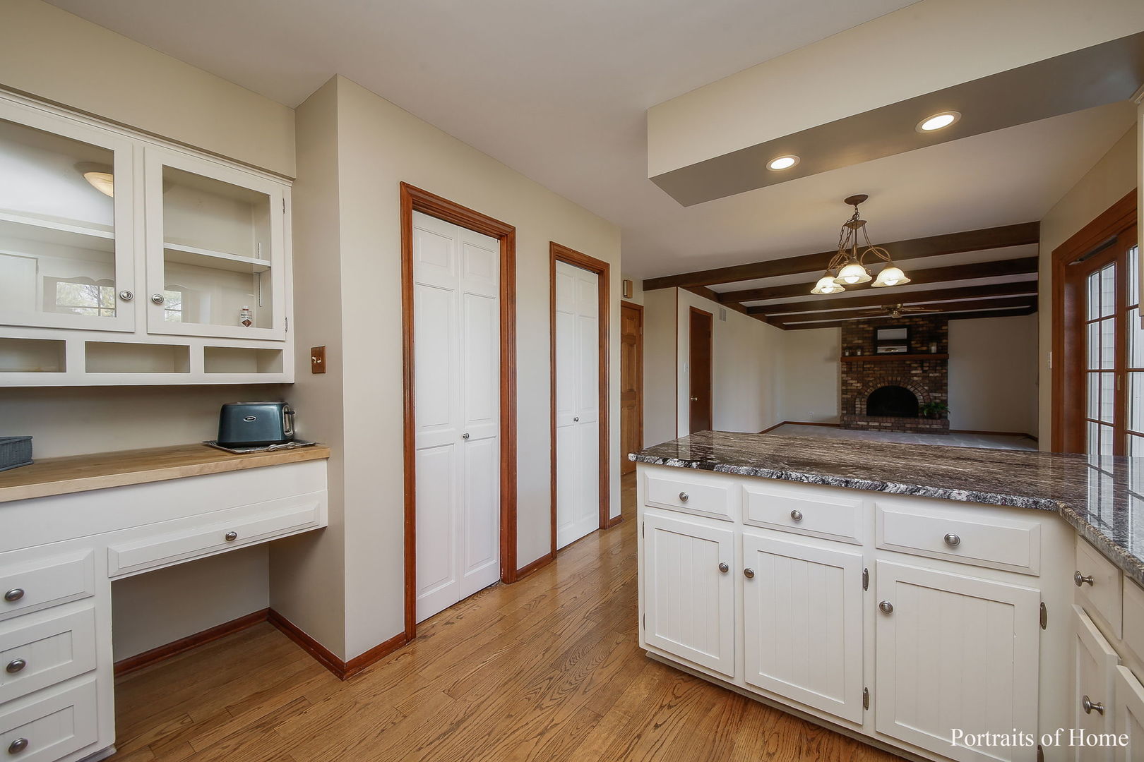 29W332 Wagner Road Naperville, IL 60564 - Photo 9 of 24