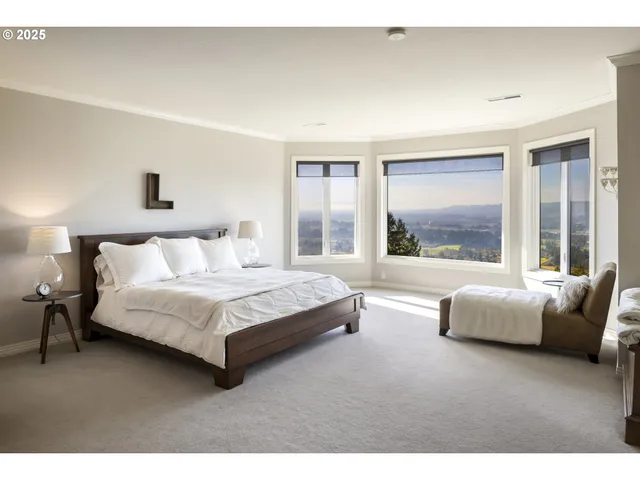 $1,850,000 | 11925 Northeast Lauren Lane, Newberg, OR 97132