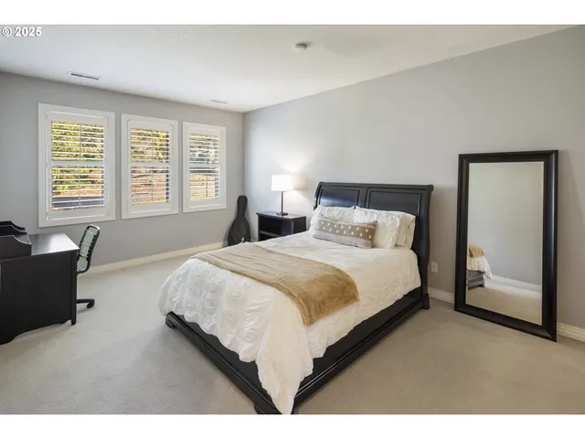 $1,850,000 | 11925 Northeast Lauren Lane, Newberg, OR 97132