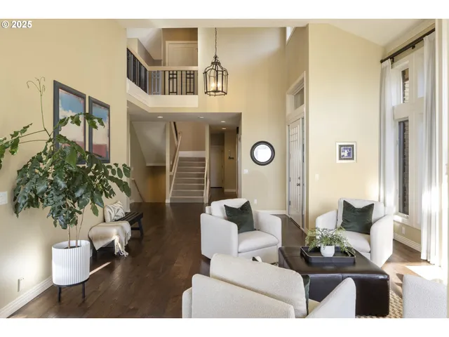 $1,850,000 | 11925 Northeast Lauren Lane, Newberg, OR 97132