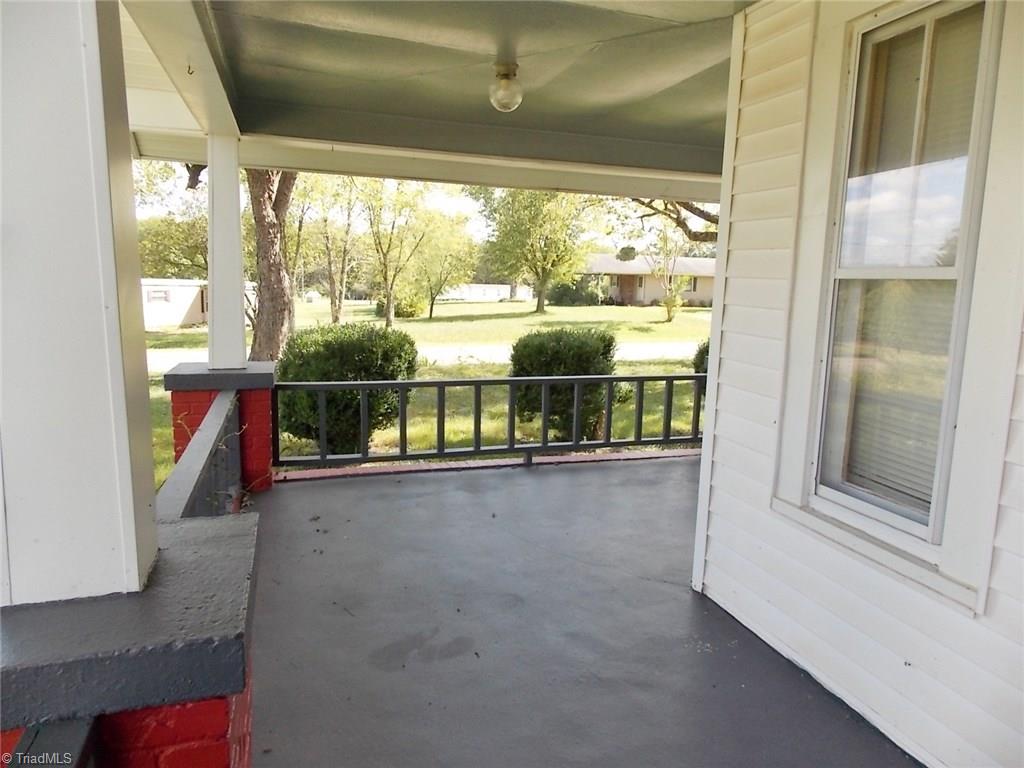 486 Simpson Road Mount Airy, NC 27030 - Photo 2 of 10 Gallery Image 2