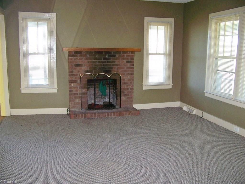486 Simpson Road Mount Airy, NC 27030 - Photo 4 of 10 Gallery Image 4