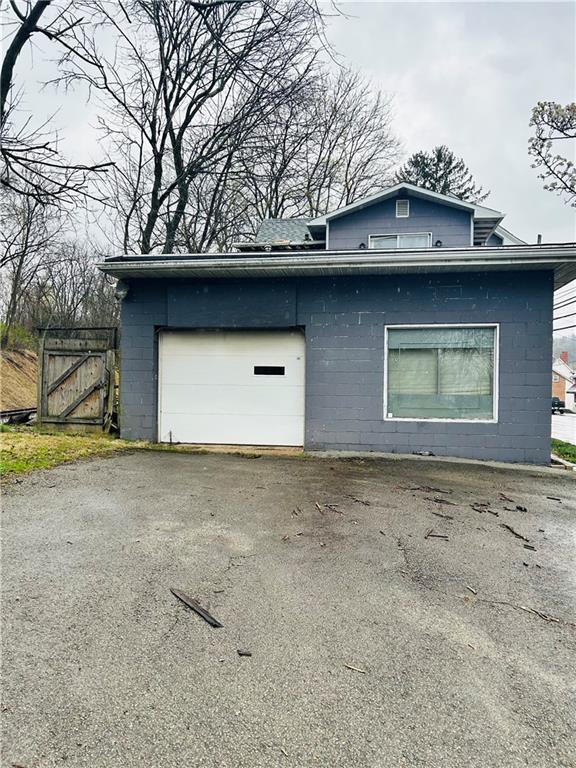 569 East Maiden Street Washington, PA 15301 - Photo 4 of 20