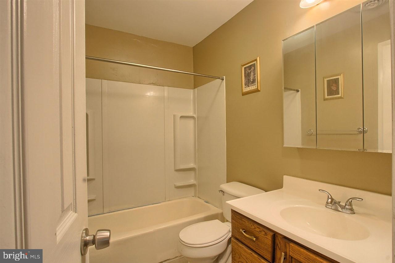 209 Evergreen Road New Cumberland, PA 17070 - Photo 17 of 23 Gallery Image 17