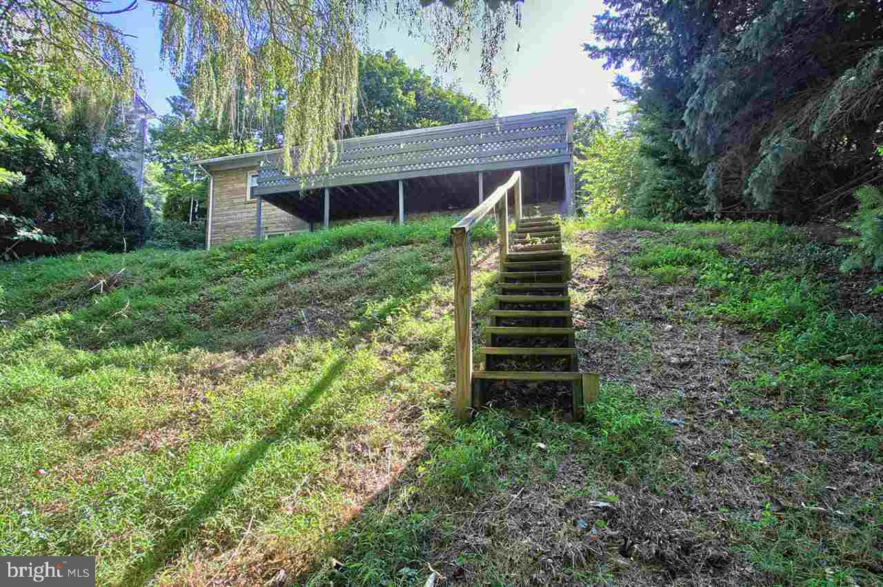 209 Evergreen Road New Cumberland, PA 17070 - Photo 6 of 23 Gallery Image 6