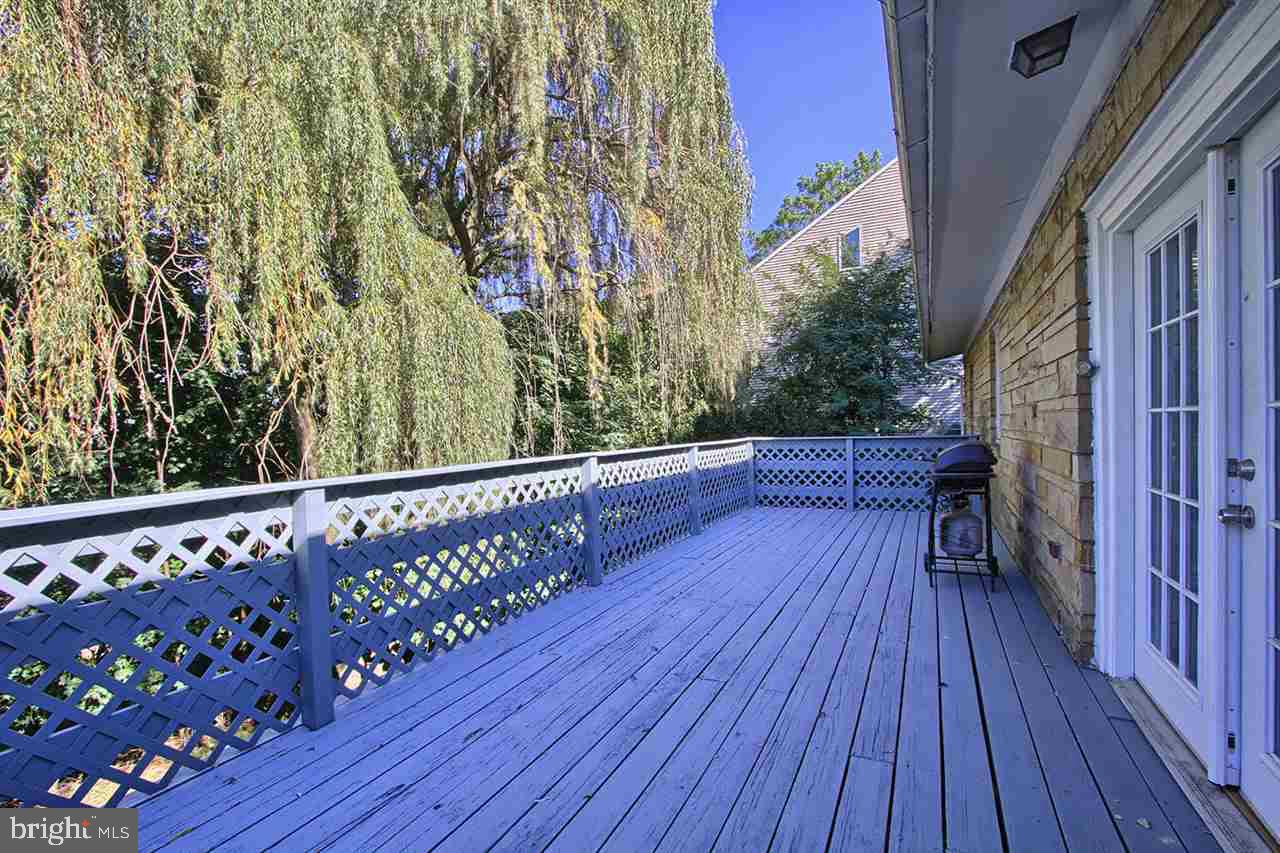 209 Evergreen Road New Cumberland, PA 17070 - Photo 8 of 23 Gallery Image 8