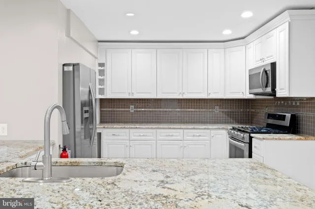 $625,000 | 127 Heath Road, Medford, NJ 08055