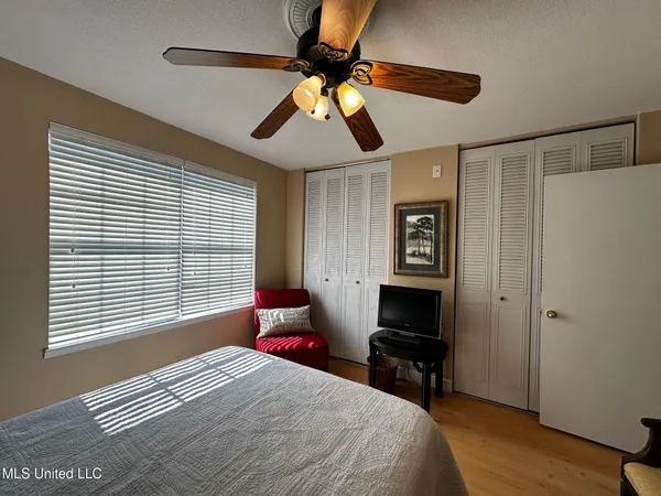 $1,300 | 3310 Washington Avenue, Unit 1220, Pascagoula, MS 39581