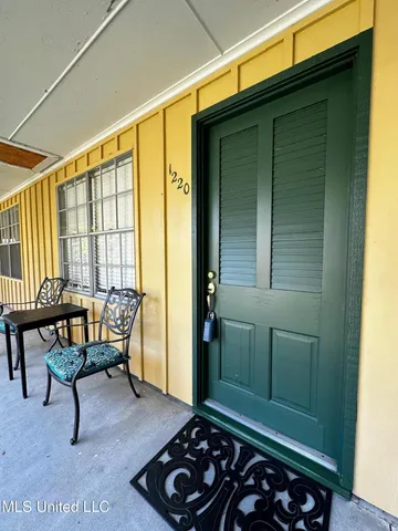 $1,300 | 3310 Washington Avenue, Unit 1220, Pascagoula, MS 39581