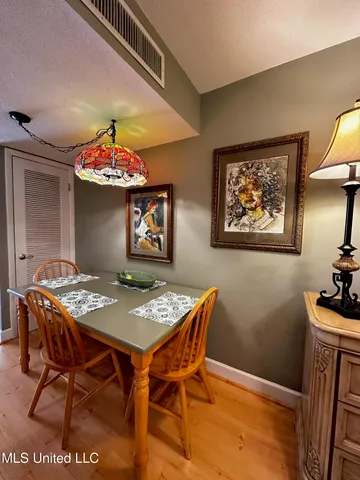 $1,300 | 3310 Washington Avenue, Unit 1220, Pascagoula, MS 39581