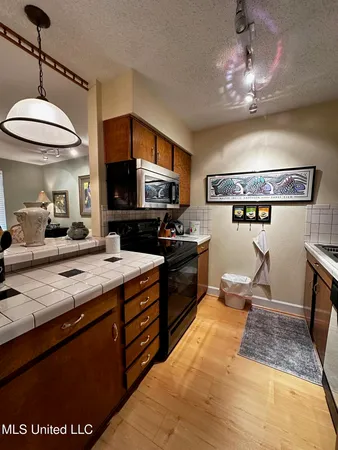 $1,300 | 3310 Washington Avenue, Unit 1220, Pascagoula, MS 39581