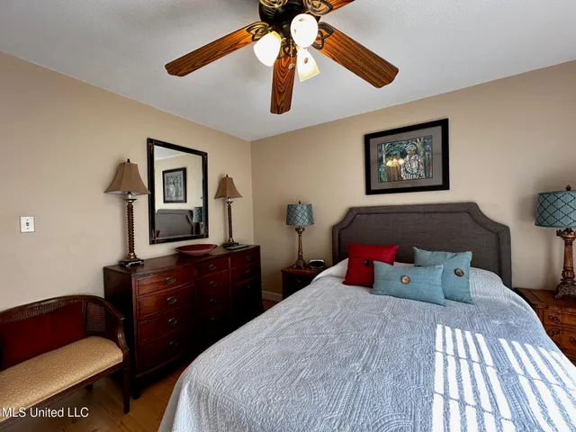 $1,300 | 3310 Washington Avenue, Unit 1220, Pascagoula, MS 39581