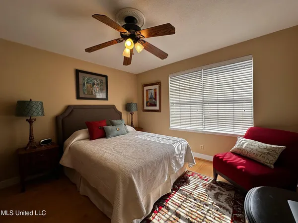 $1,300 | 3310 Washington Avenue, Unit 1220, Pascagoula, MS 39581