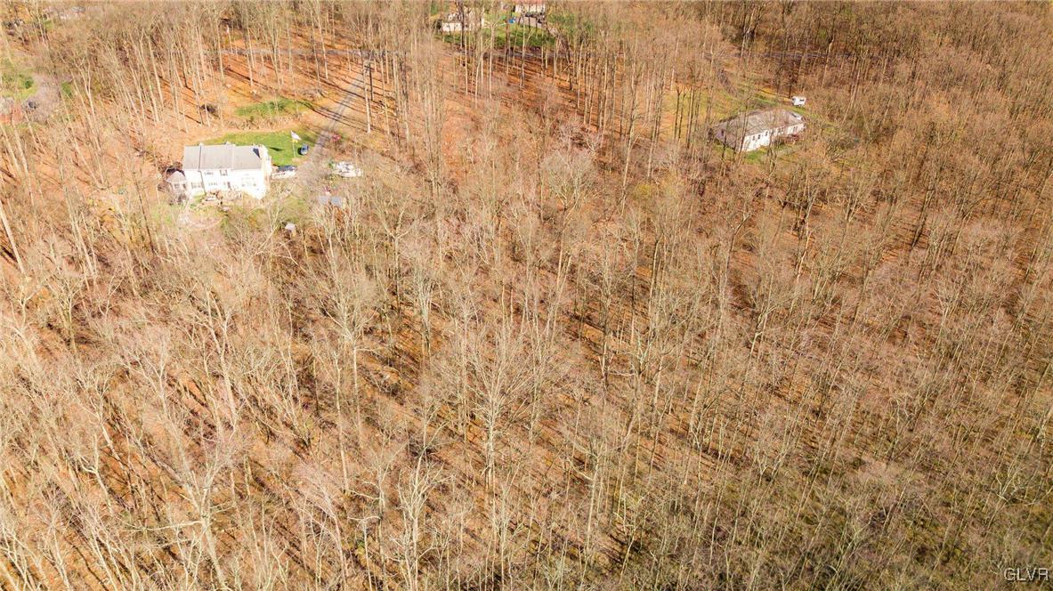 3417 Winding Road Coopersburg, PA 18036 - Photo 16 of 23 Gallery Image 16
