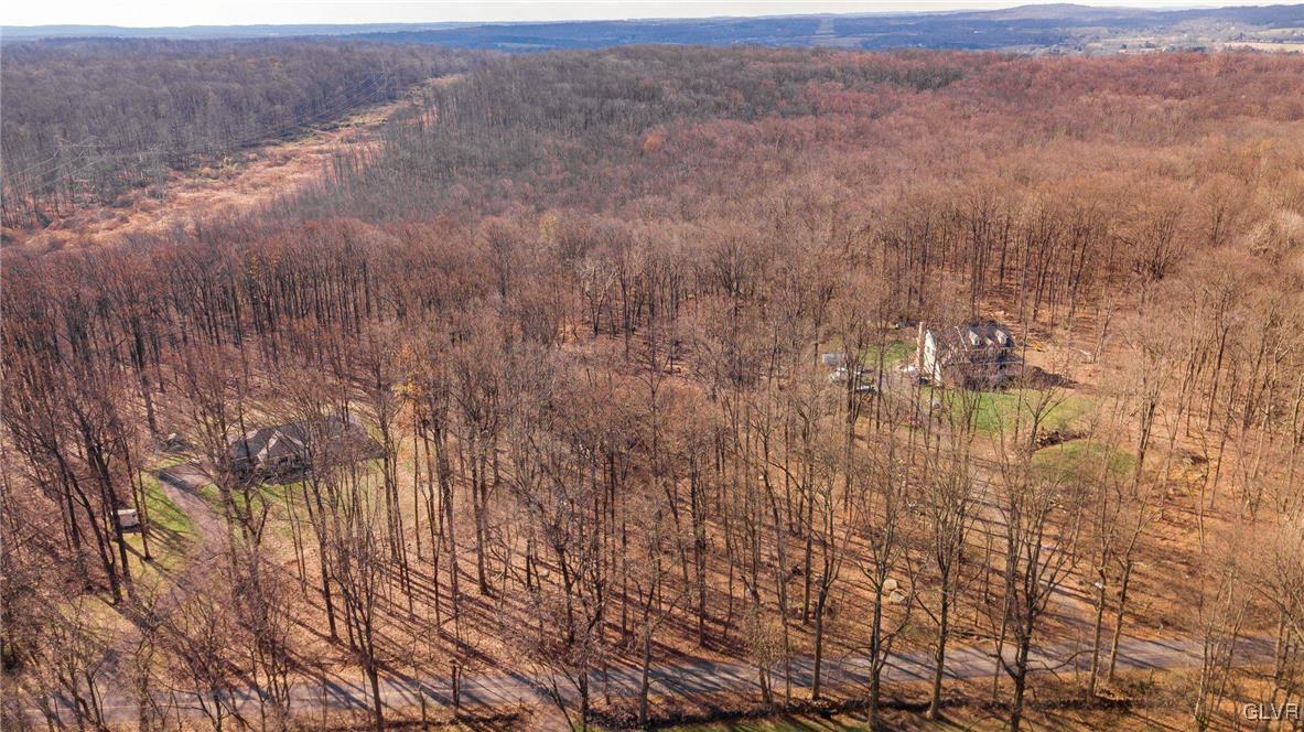 3417 Winding Road Coopersburg, PA 18036 - Photo 6 of 23 Gallery Image 6