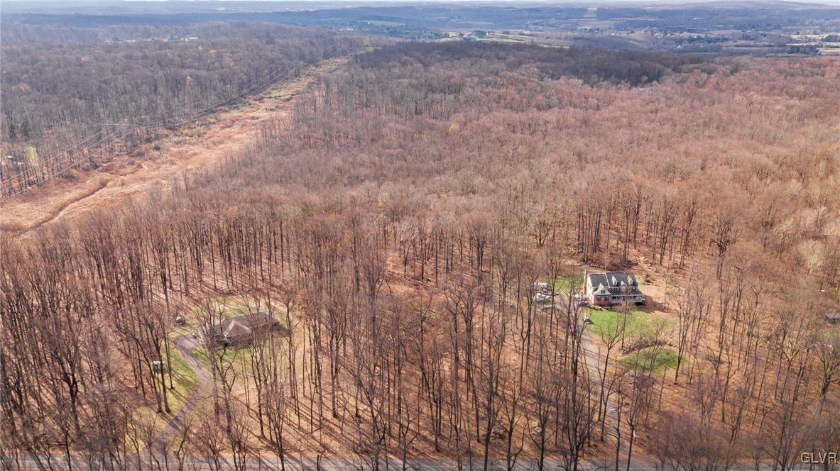 3417 Winding Road Coopersburg, PA 18036 - Photo 7 of 23 Gallery Image 7
