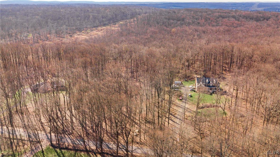 3417 Winding Road Coopersburg, PA 18036 - Photo 8 of 23 Gallery Image 8