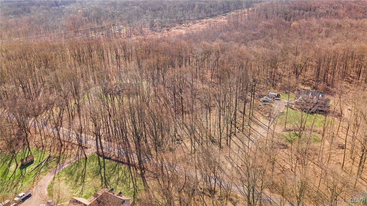 3417 Winding Road Coopersburg, PA 18036 - Photo 9 of 23 Gallery Image 9