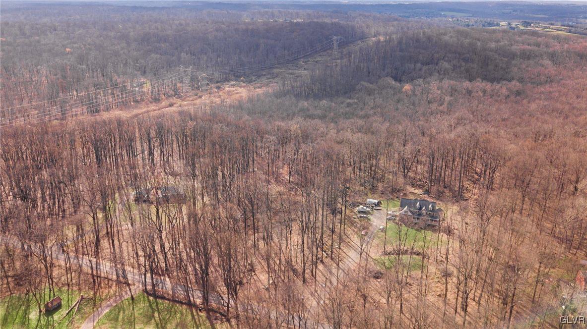 3417 Winding Road Coopersburg, PA 18036 - Photo 10 of 23 Gallery Image 10