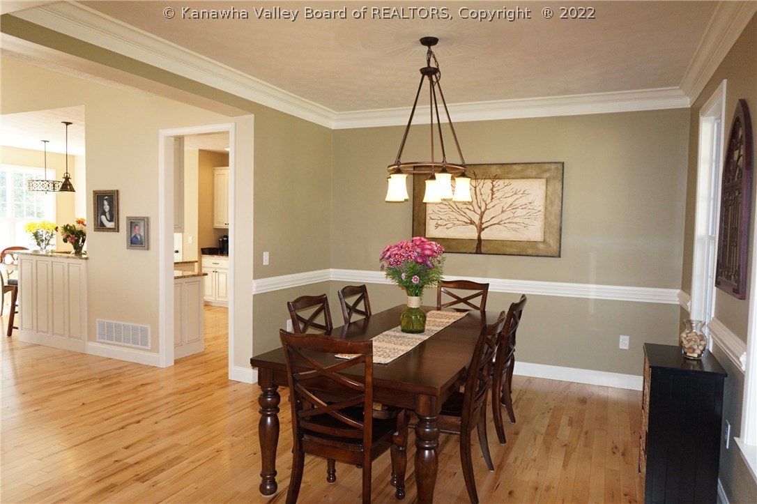 135 Killarney Road Winfield, WV 25213 - Photo 4 of 28 Gallery Image 4