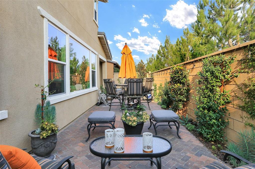 160 Barnes Road Tustin, CA 92782 - Photo 22 of 25 Gallery Image 22