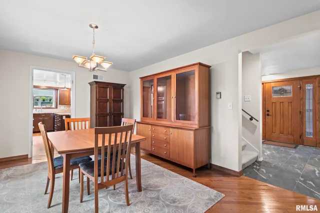 $399,000 | 2316 South Willemore Avenue, Springfield, IL 62704