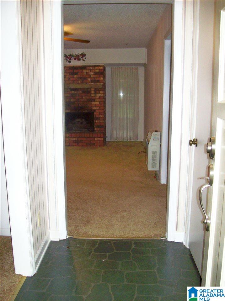 1036 Sugarloaf Lane Anniston, AL 36207 - Photo 3 of 44