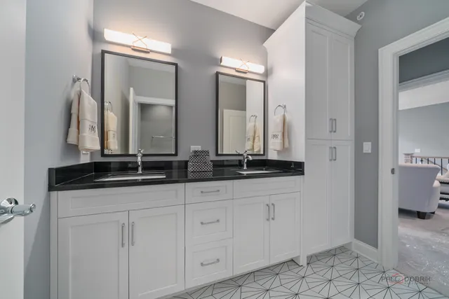 $1,150,000 | 1062 Livingston Street, Highland Park, IL 60035