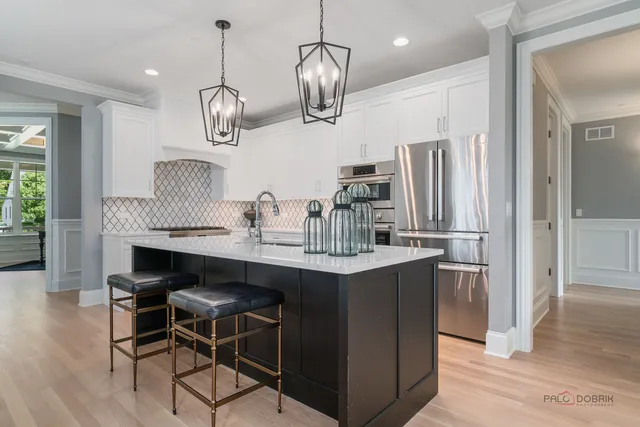 $1,150,000 | 1062 Livingston Street, Highland Park, IL 60035