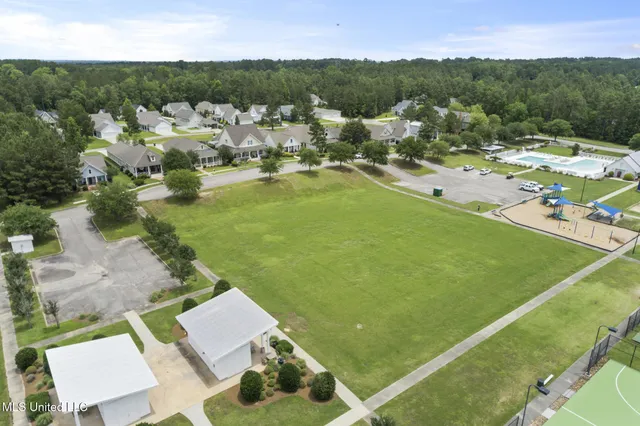 $52,000 | 2 South Of Fields, Hattiesburg, MS 39402