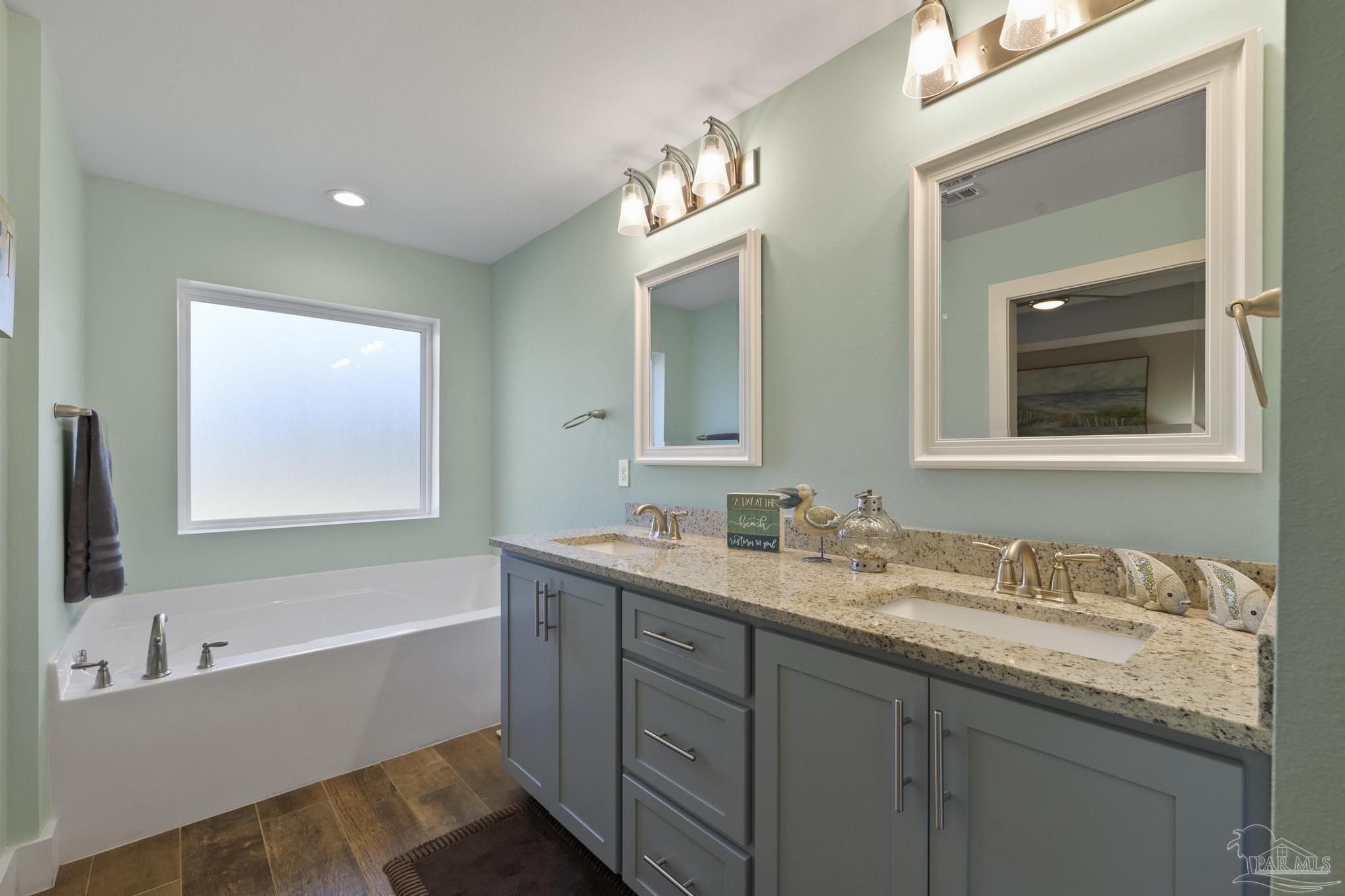 6474 Hammock Trace Milton, FL 32583 - Photo 18 of 50