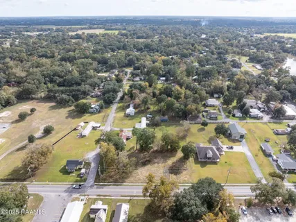 $135,000 | 209 West Milton Avenue, Milton, LA 70558