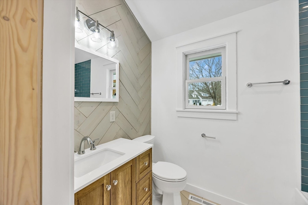 531 Menauhant Road Falmouth, MA 02536 - Photo 35 of 42