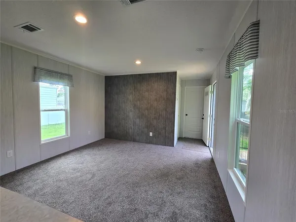 $1,600 | 24048 Ermine Road, Astor, FL 32102