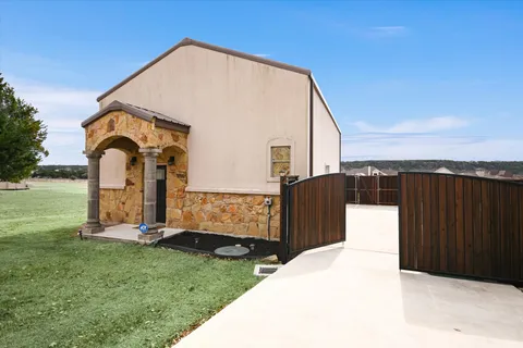 $879,500 | 117 View Drive, Georgetown, TX 78628