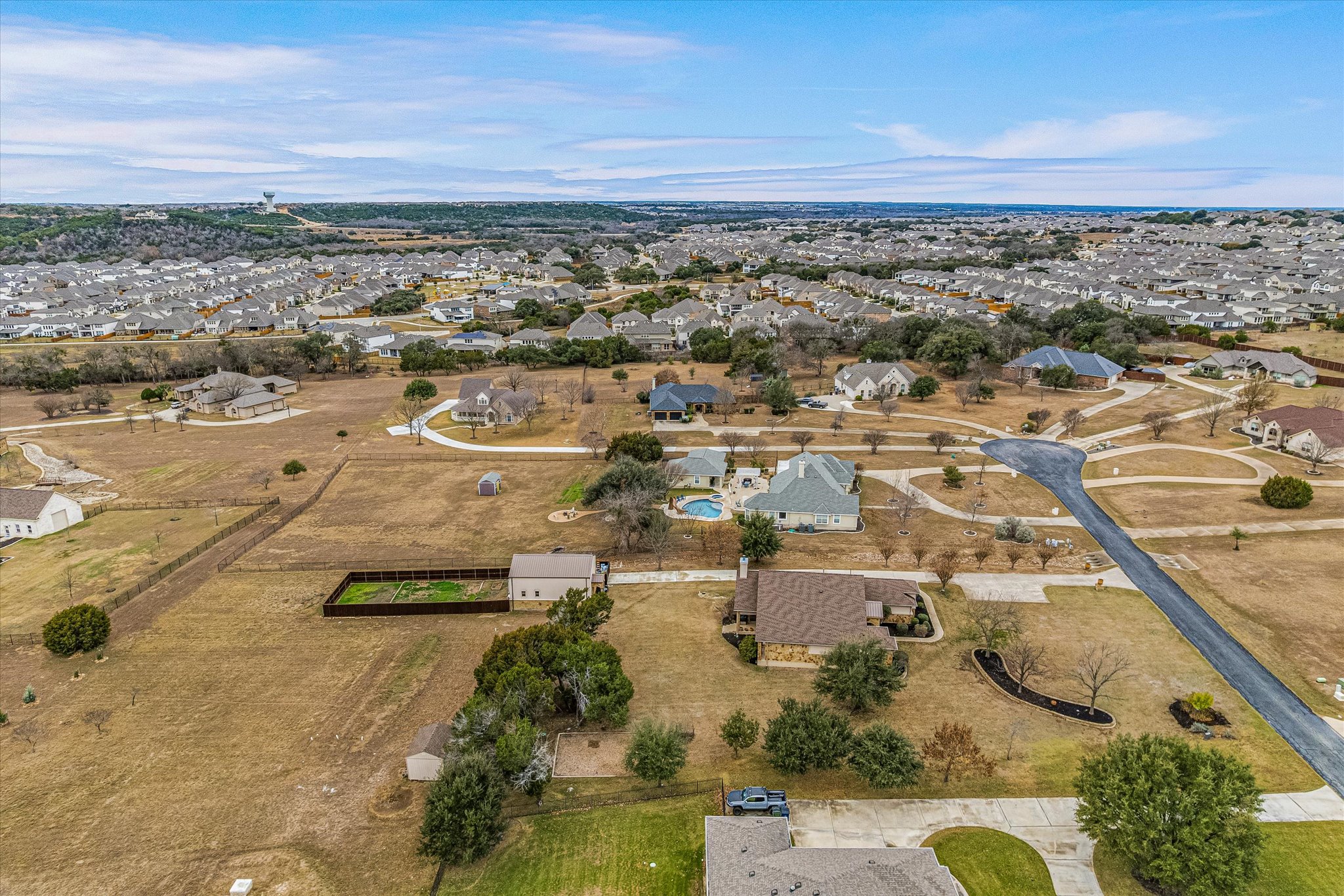 117 View Drive Georgetown, TX 78628 - Photo 35 of 40 Aerial perspective of the neighboring homes.