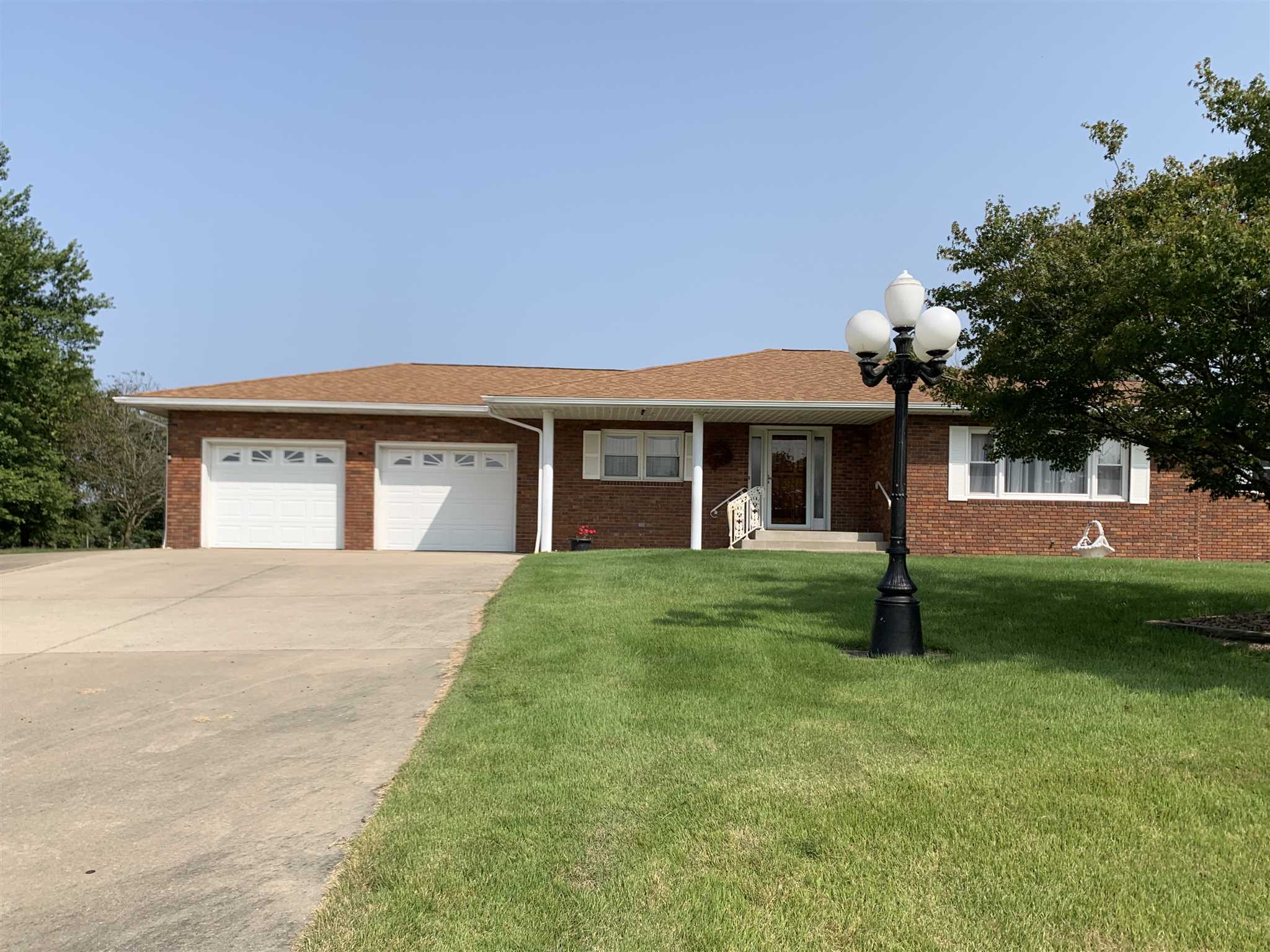 13120 Lake Of Egypt Road Marion, IL 62959 - Photo 2 of 37 Gallery Image 2